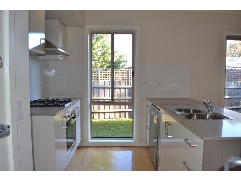 3/1 Elaine  Court, Mooroolbark VIC 3138