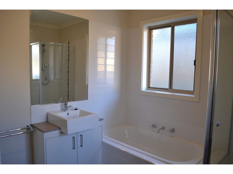 3/1 Elaine  Court, Mooroolbark VIC 3138