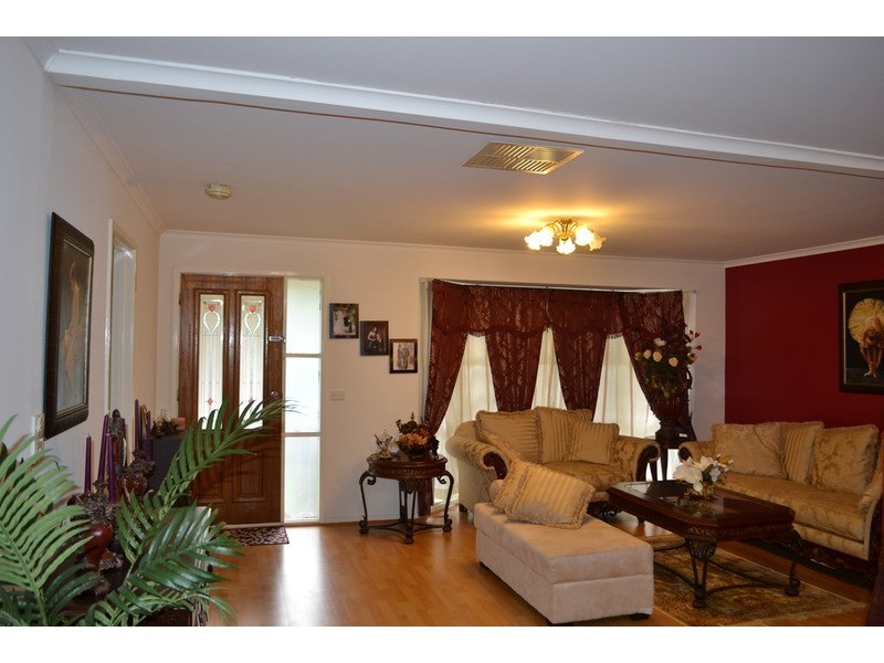 22 Cameron Road, Croydon VIC 3136