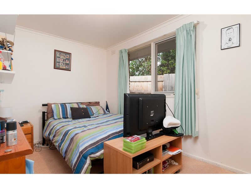 10 McDermott Avenue, Mooroolbark VIC 3138