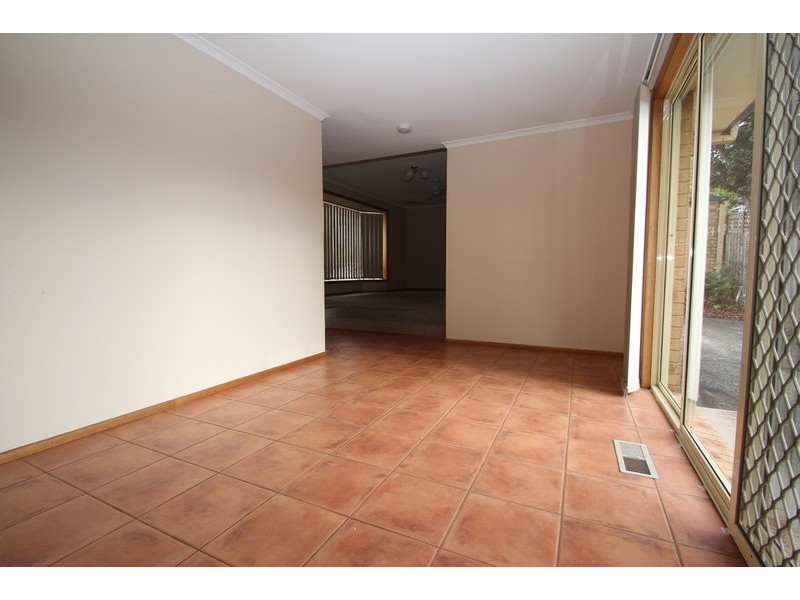 2/6 Ray Street, Croydon VIC 3136