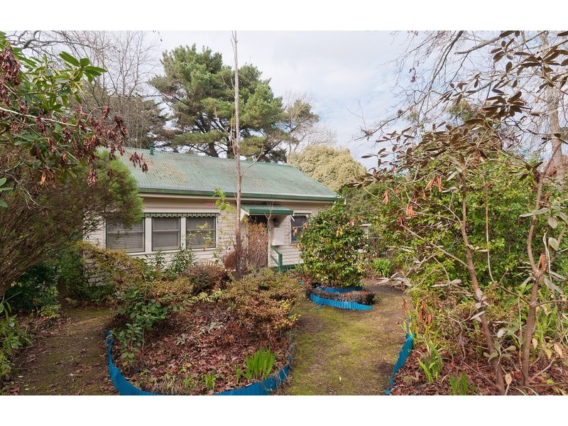 12 Hordern Road, Mount Evelyn VIC 3796