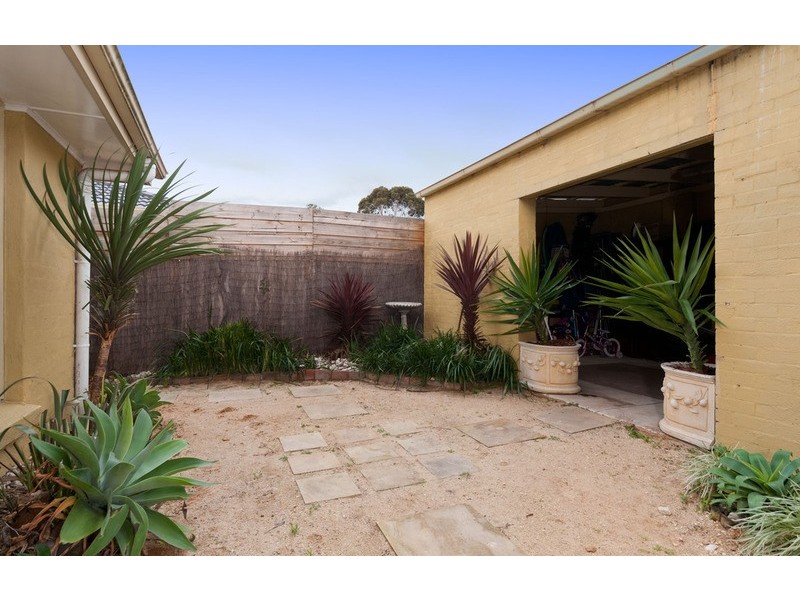 1/36 Caridgan Road, Mooroolbark VIC 3138