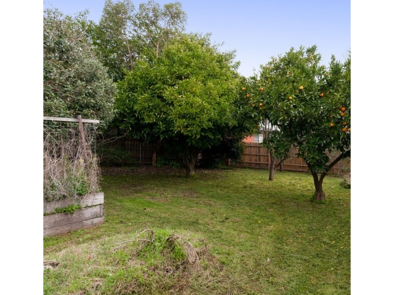 5 St James Avenue, Montrose VIC 3765