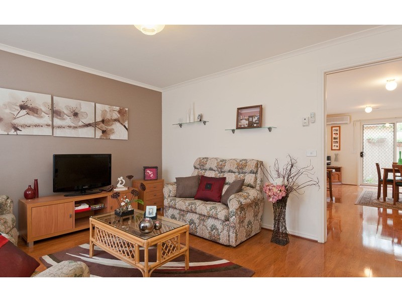 8/48 Liverpool Road, Kilsyth VIC 3137
