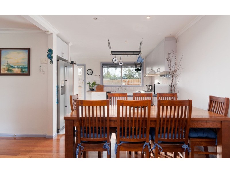 11 Mimosa Avenue, Kilsyth VIC 3137