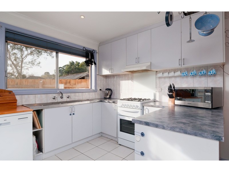 11 Mimosa Avenue, Kilsyth VIC 3137