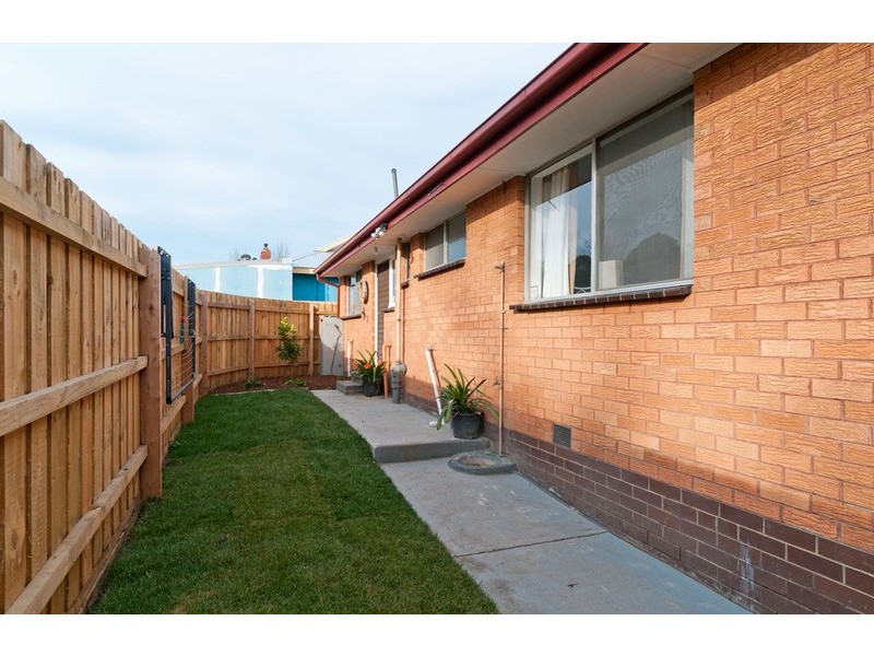 11 Mimosa Avenue, Kilsyth VIC 3137