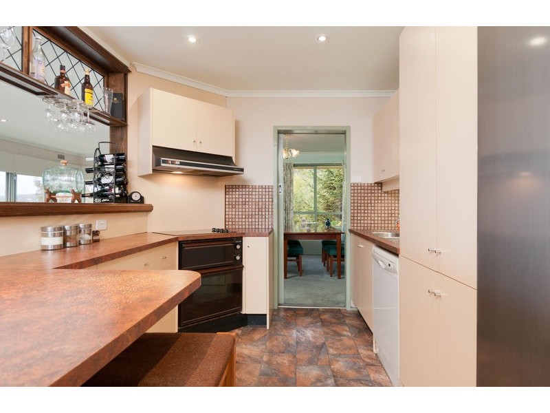 4 Greythorn Court, Chirnside Park VIC 3116