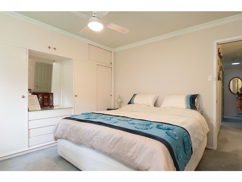 4 Greythorn Court, Chirnside Park VIC 3116