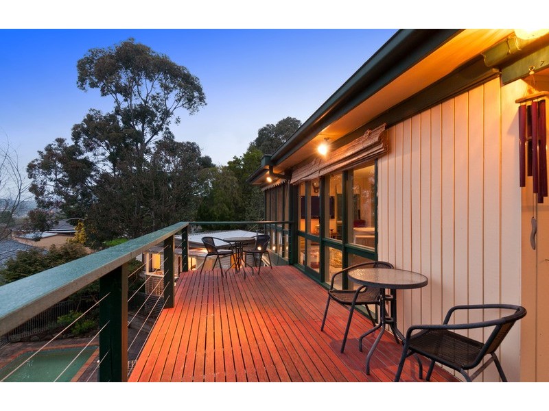 4 Greythorn Court, Chirnside Park VIC 3116