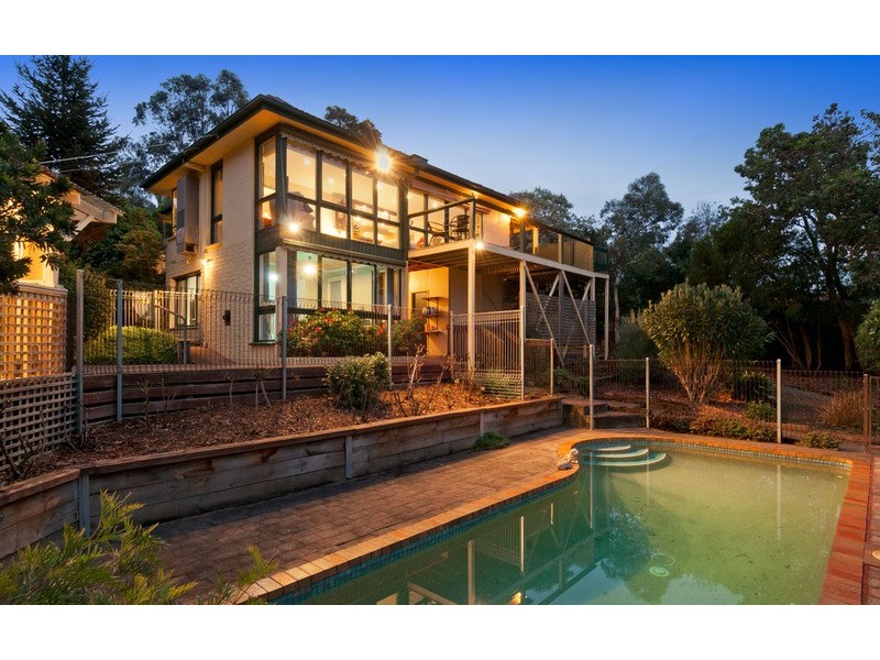 4 Greythorn Court, Chirnside Park VIC 3116