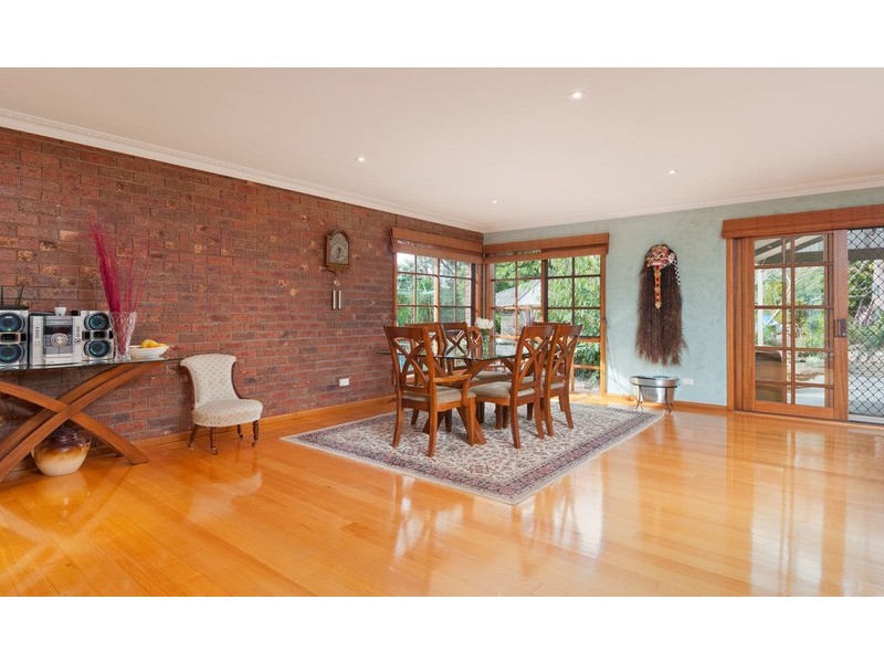 216 Cardigan Road, Mooroolbark VIC 3138