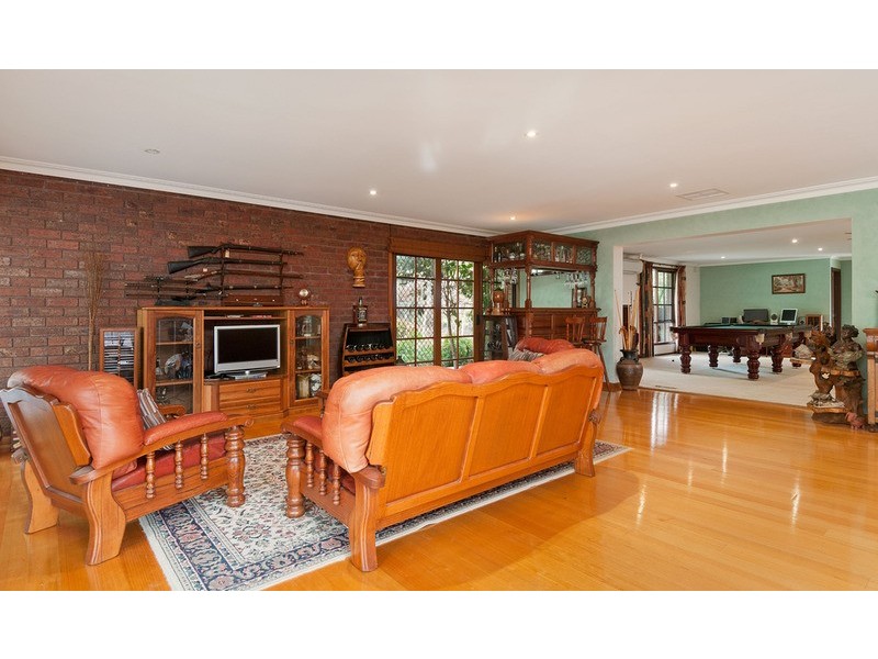 216 Cardigan Road, Mooroolbark VIC 3138