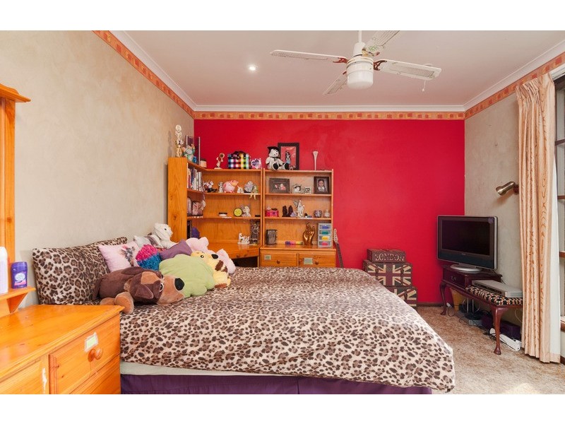 216 Cardigan Road, Mooroolbark VIC 3138