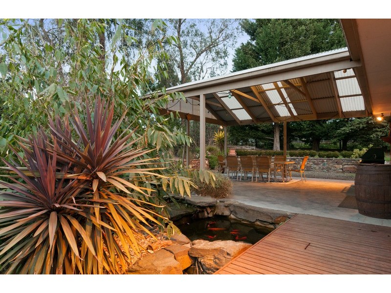 216 Cardigan Road, Mooroolbark VIC 3138