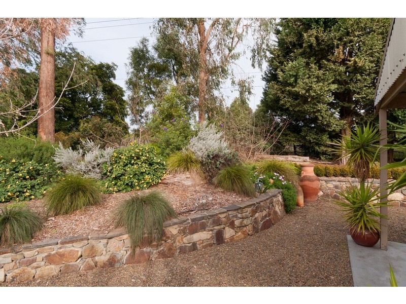 216 Cardigan Road, Mooroolbark VIC 3138