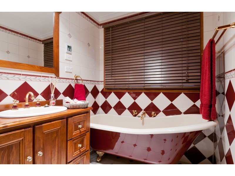 12 Link Road, Seville VIC 3139
