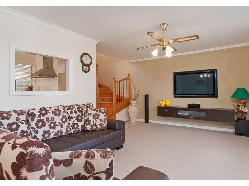 8 Terra Rossa Court, Mooroolbark VIC 3138