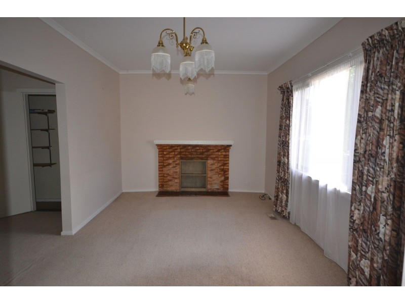90 Brice Avenue, Mooroolbark VIC 3138