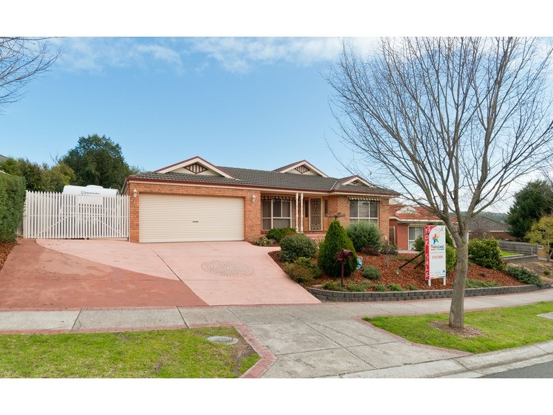 15 Goldentree Drive, Chirnside Park VIC 3116