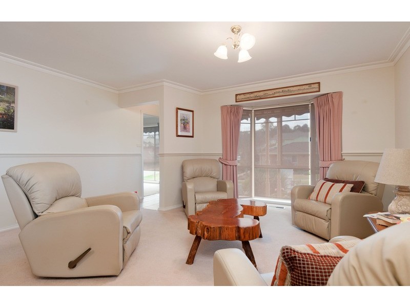 15 Goldentree Drive, Chirnside Park VIC 3116