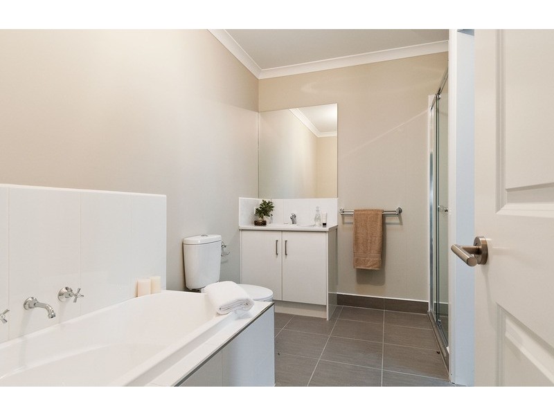 1/22 Elms Road, Mooroolbark VIC 3138