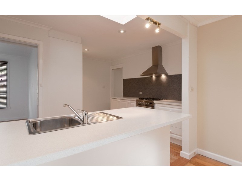 66 Lyons Road, Croydon VIC 3136