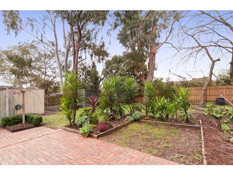 66 Lyons Road, Croydon VIC 3136