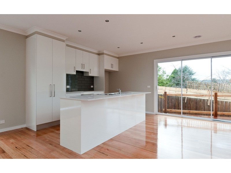 3/22 Elms Road, Mooroolbark VIC 3138