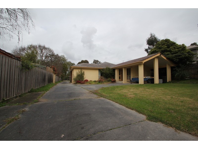 12 Fitzgerald  Street, Ringwood East VIC 3135