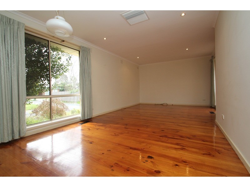 12 Fitzgerald  Street, Ringwood East VIC 3135