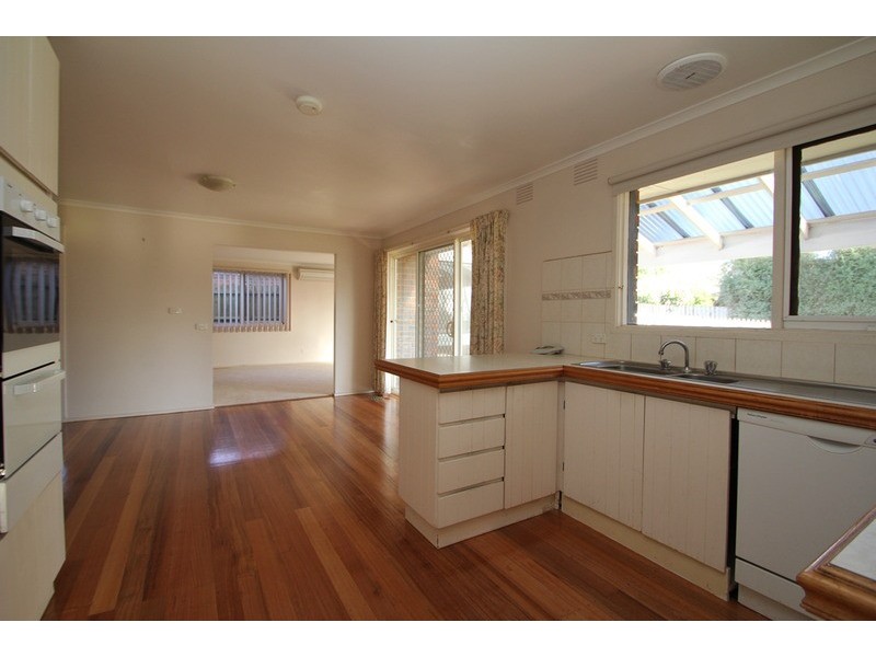 31 Parkvalley  Drive, Chirnside Park VIC 3116