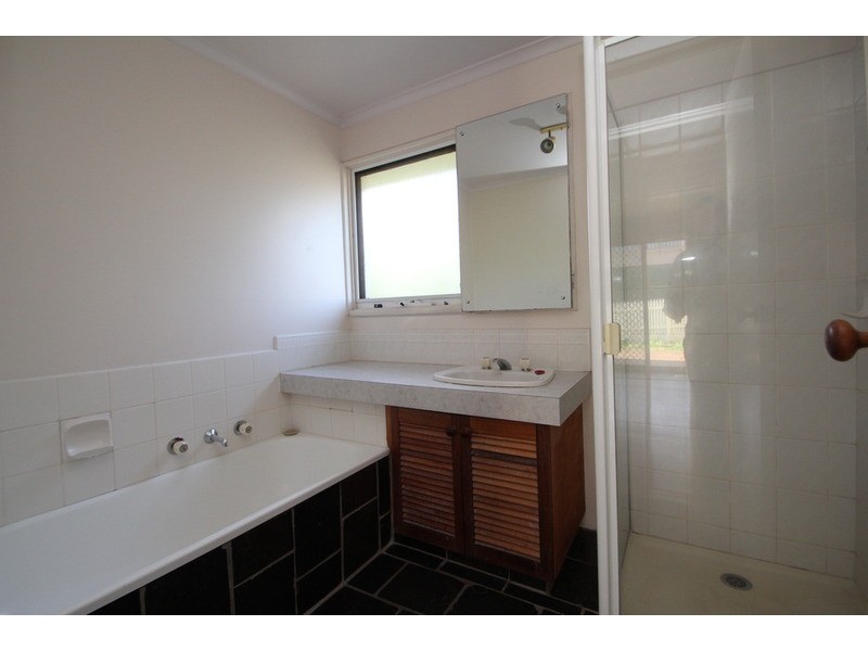 31 Parkvalley  Drive, Chirnside Park VIC 3116