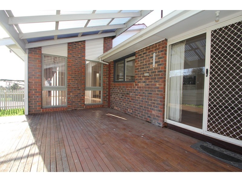 31 Parkvalley  Drive, Chirnside Park VIC 3116