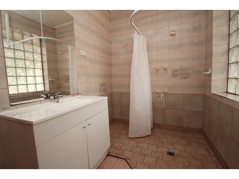 2 Yarra Road, Croydon Hills VIC 3136