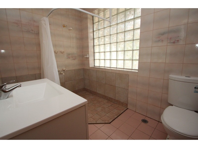 2 Yarra Road, Croydon Hills VIC 3136