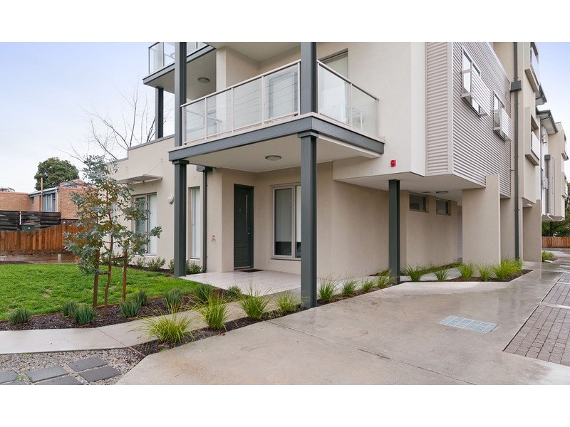 1/14 Landale Avenue, Croydon VIC 3136