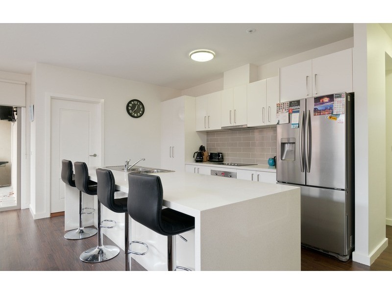 1/14 Landale Avenue, Croydon VIC 3136