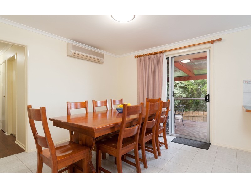 1/22 Savannah  Drive, Mooroolbark VIC 3138