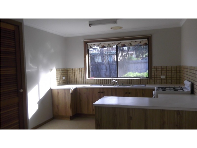 1/34 Liverpool Road, Kilsyth VIC 3137