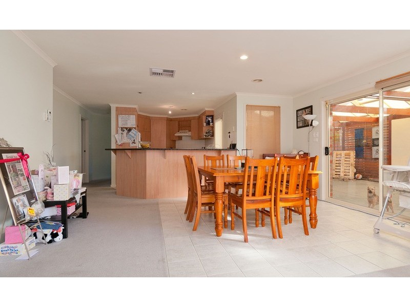 13 Yolanda Court, Kilsyth VIC 3137