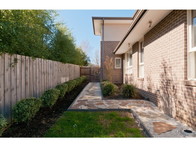 7 Kingston Way, Mooroolbark VIC 3138