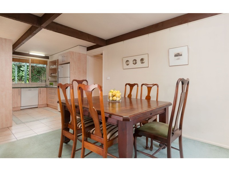 95 Pine Road, Mooroolbark VIC 3138