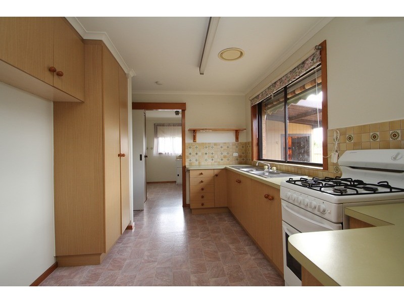 7 Celeste Court, Chirnside Park VIC 3116