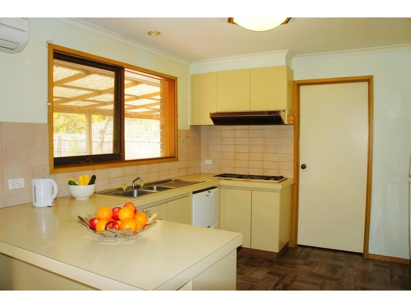 47 Rosemary Avenue, Croydon Hills VIC 3136