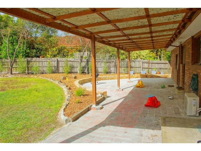 47 Rosemary Avenue, Croydon Hills VIC 3136