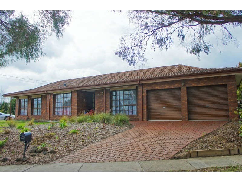 47 Rosemary Avenue, Croydon Hills VIC 3136