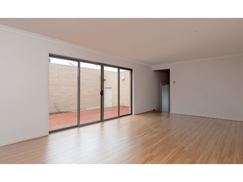 3/87 Lincoln Road, Croydon VIC 3136