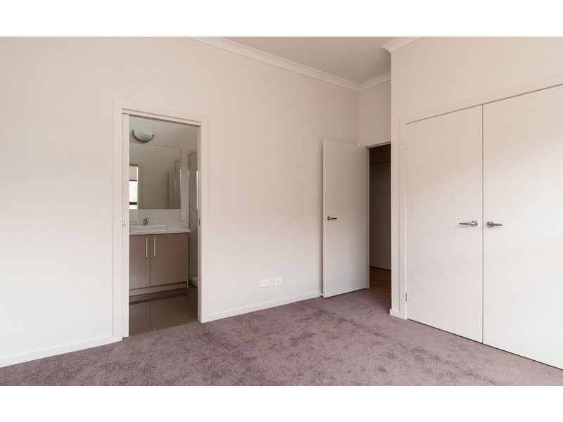 3/87 Lincoln Road, Croydon VIC 3136